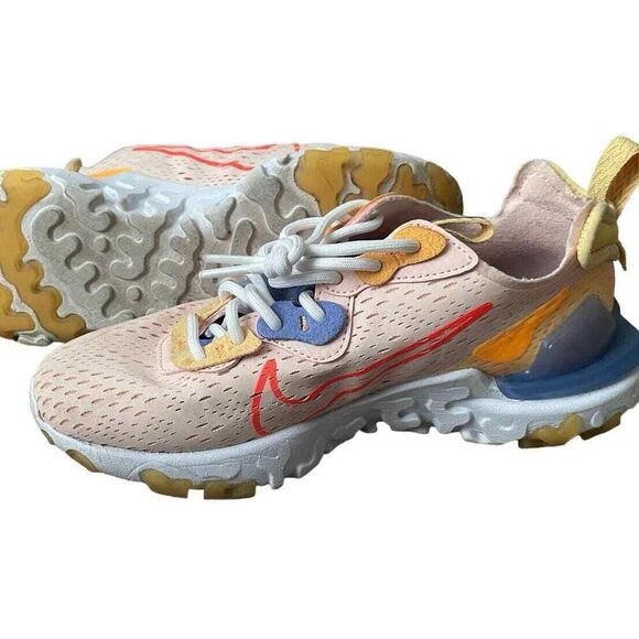 Nike Womens Size 6 React Vision Trainers Sneakers Shoes Washed Coral Orange - Picture 3 of 6